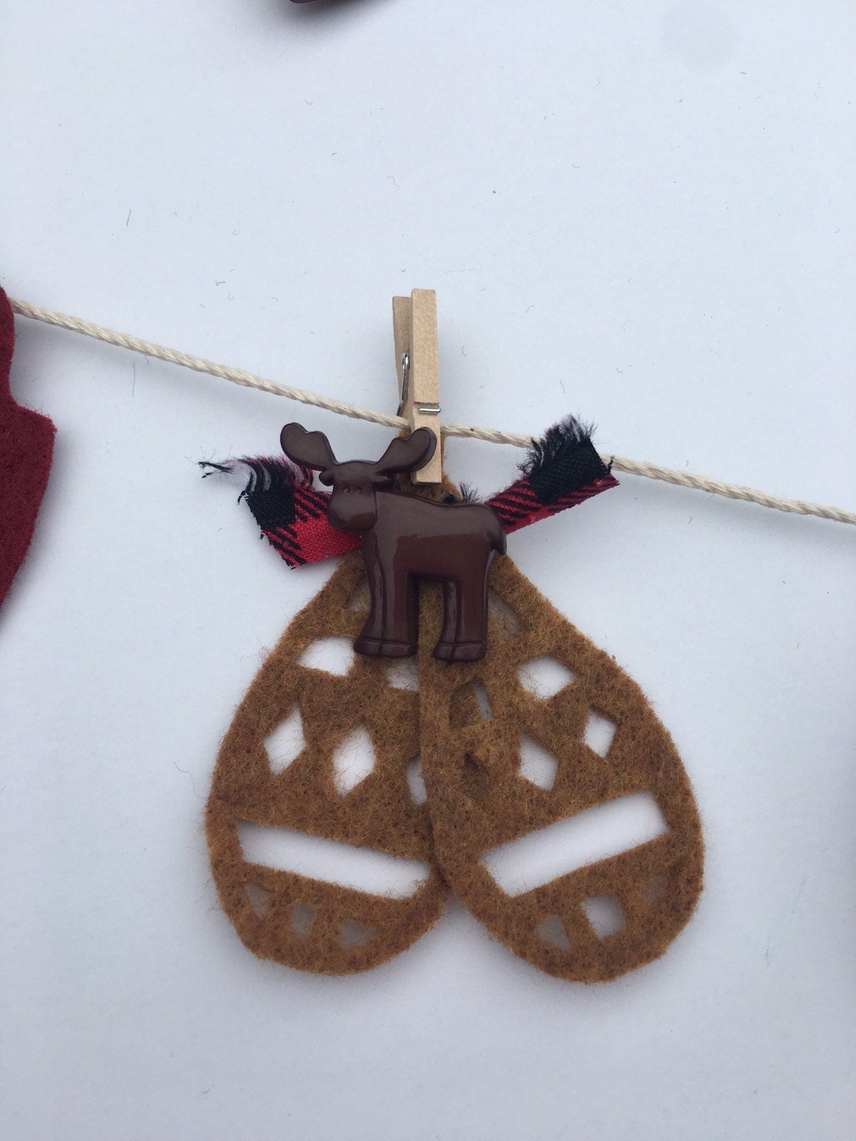 Cozy Cabin in the Woods Miniature Winter Christmas Banner Clothesline Bunting Garland Decoration