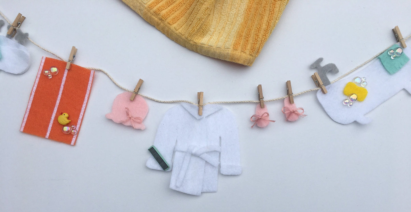 Bath Time Bathroom Miniature Felt Clothesline Banner Garland Bunting Decoration Wall Hanging