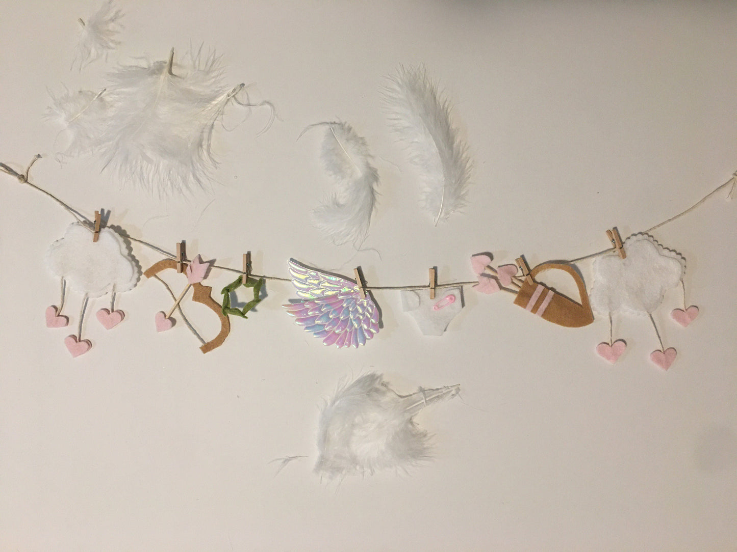 Cupid’s Clothesline Felt Miniature Banner Garland Bunting Wall Hanging Valentine’s Day Decoration