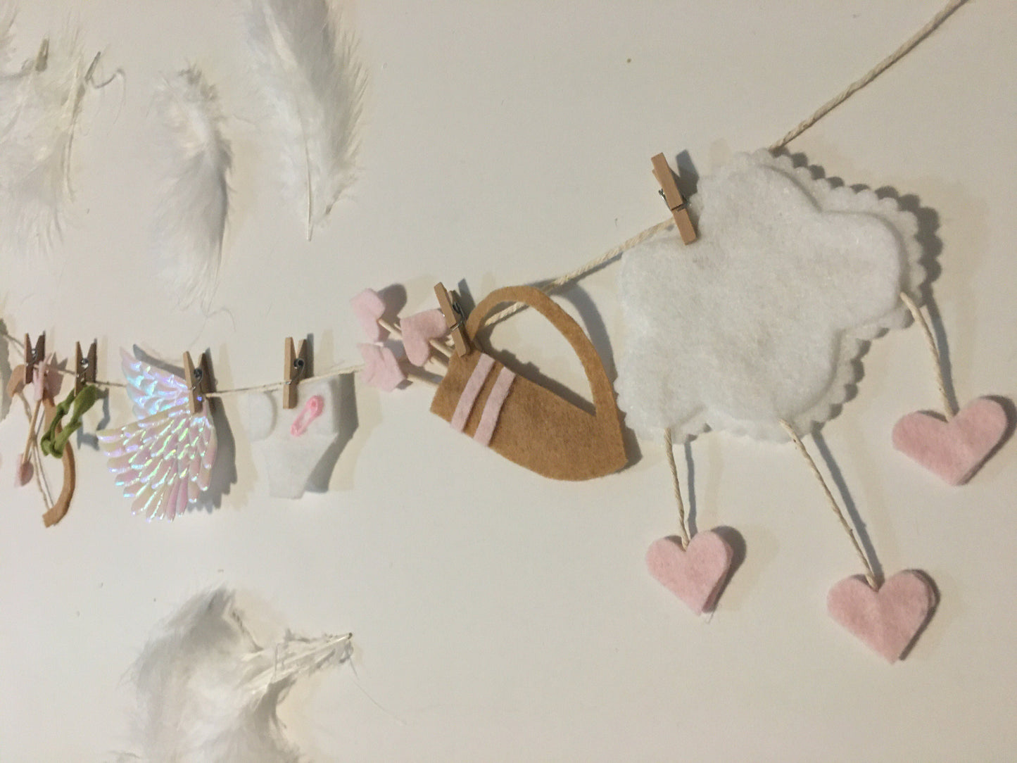 Cupid’s Clothesline Felt Miniature Banner Garland Bunting Wall Hanging Valentine’s Day Decoration