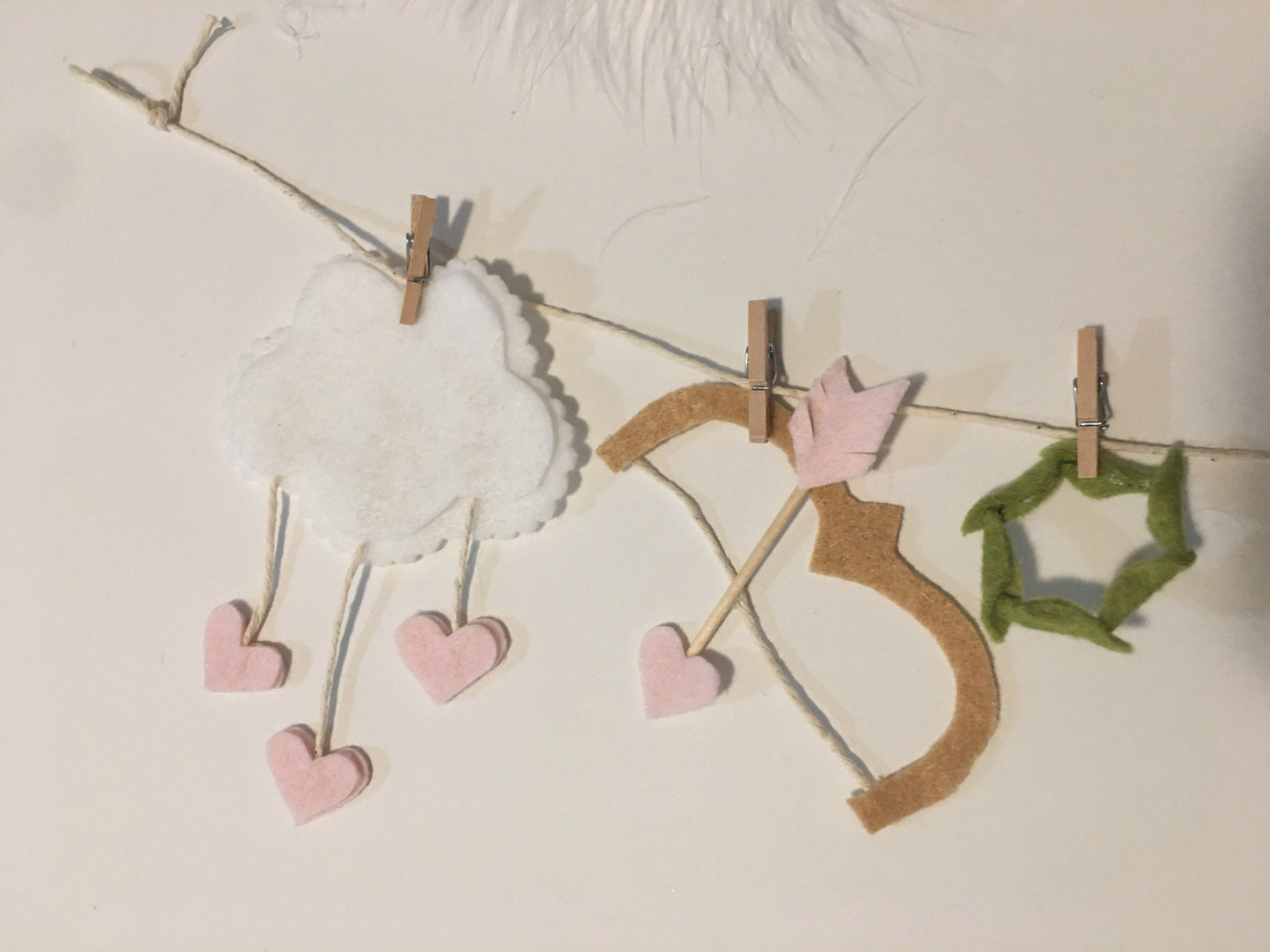 Cupid’s Clothesline Felt Miniature Banner Garland Bunting Wall Hanging Valentine’s Day Decoration