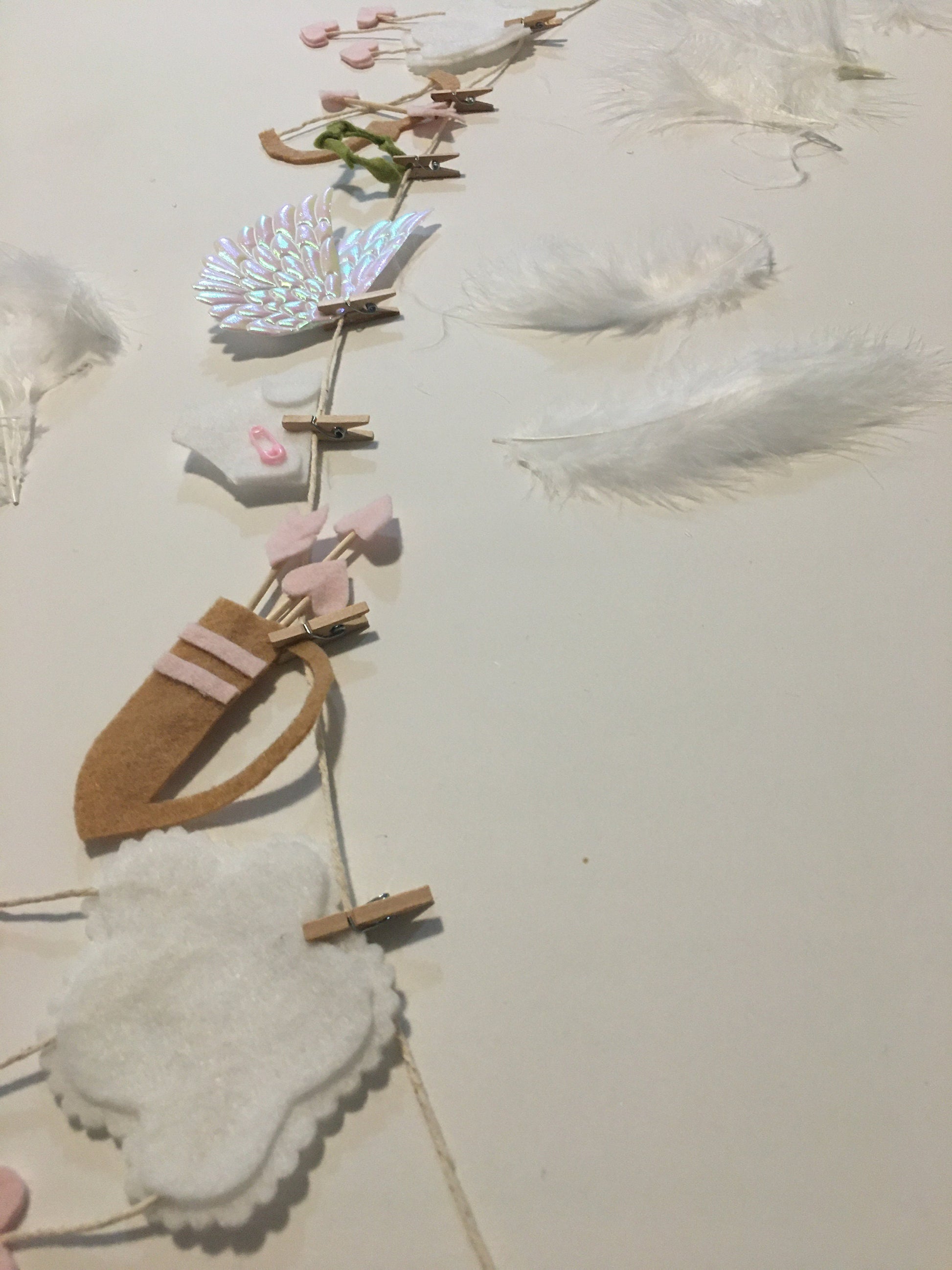 Cupid’s Clothesline Felt Miniature Banner Garland Bunting Wall Hanging Valentine’s Day Decoration