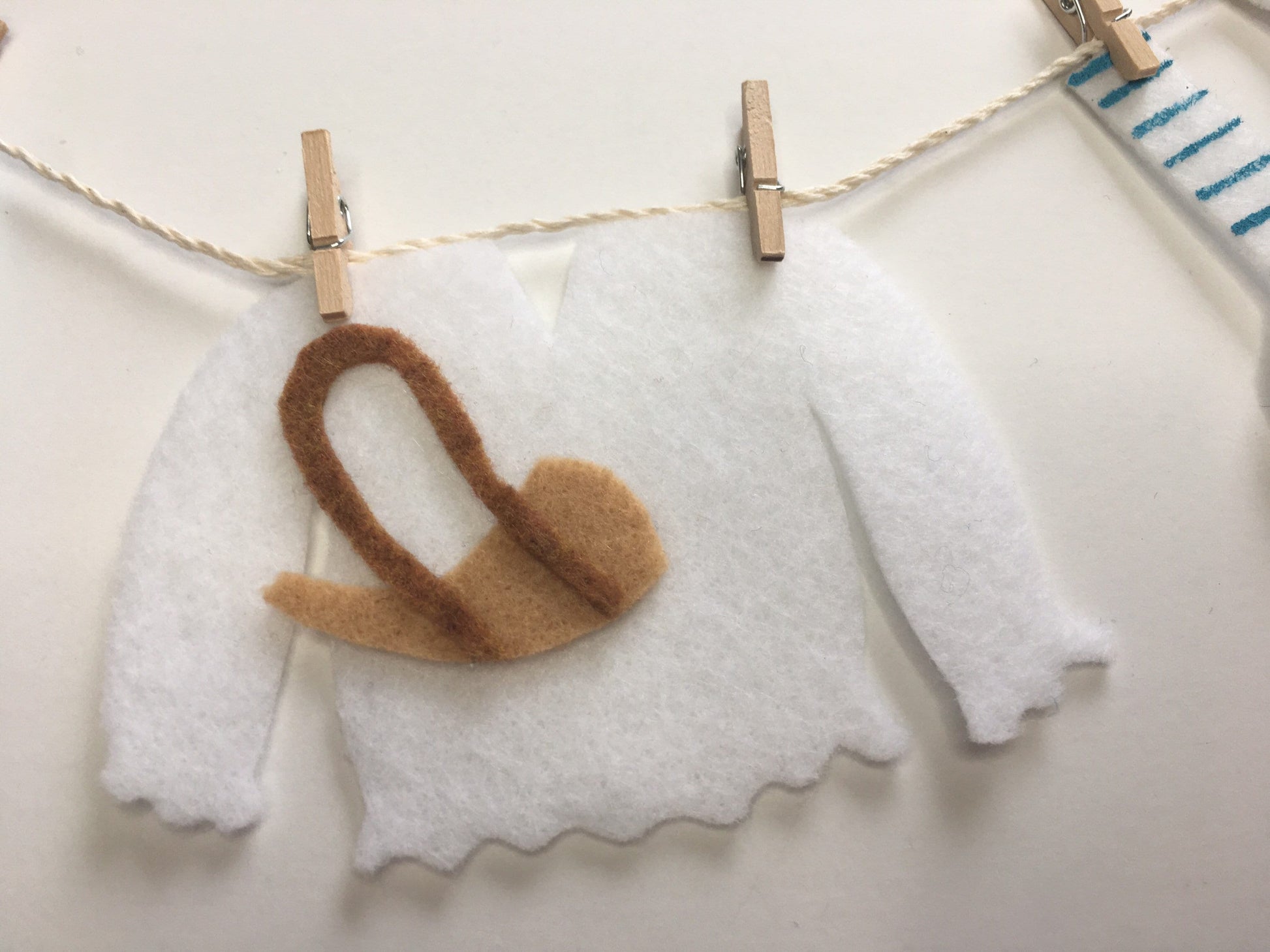 Little Boy Blue Miniature Felt Clothesline Banner Garland Bunting Wall Hanging Decoration