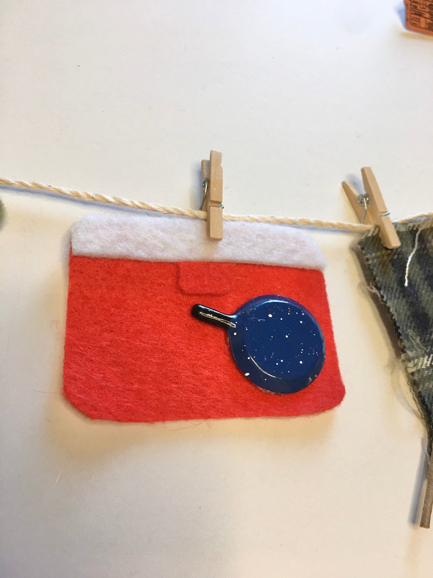 Camping Miniature Felt Clothesline Banner Garland Bunting Wall Hanging Decoration for Father’s Day