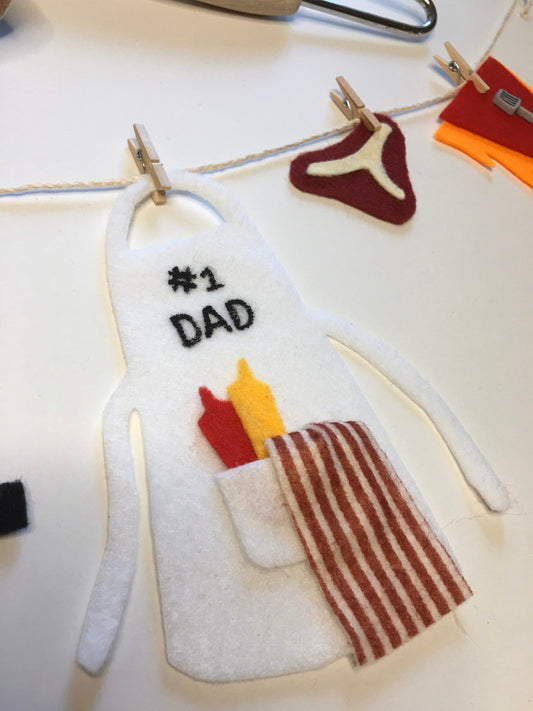 Grilling Master Barbecue Miniature Felt Clothesline Banner Garland Bunting Wall Hanging Decoration for Father’s Day