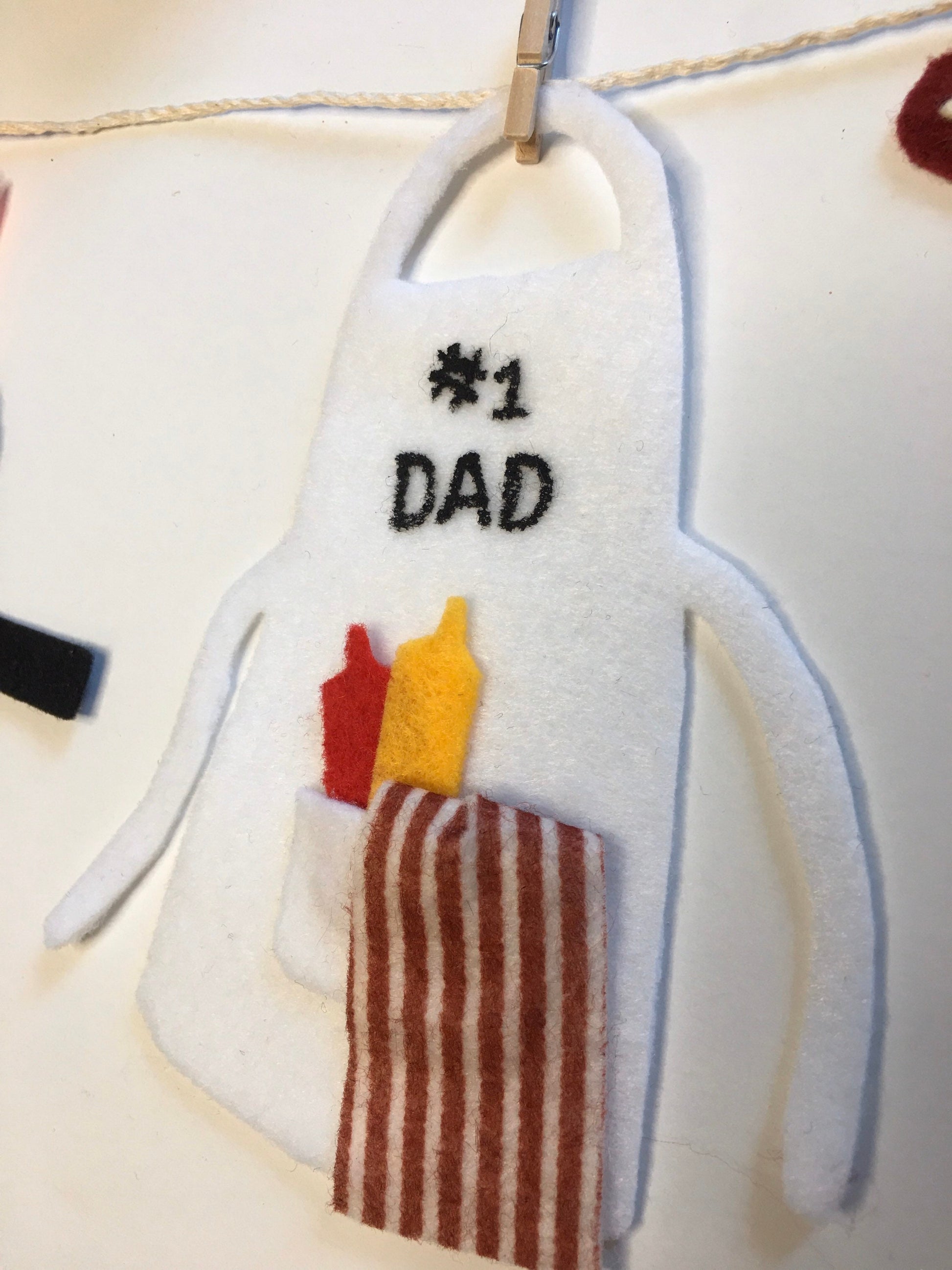 Grilling Master Barbecue Miniature Felt Clothesline Banner Garland Bunting Wall Hanging Decoration for Father’s Day