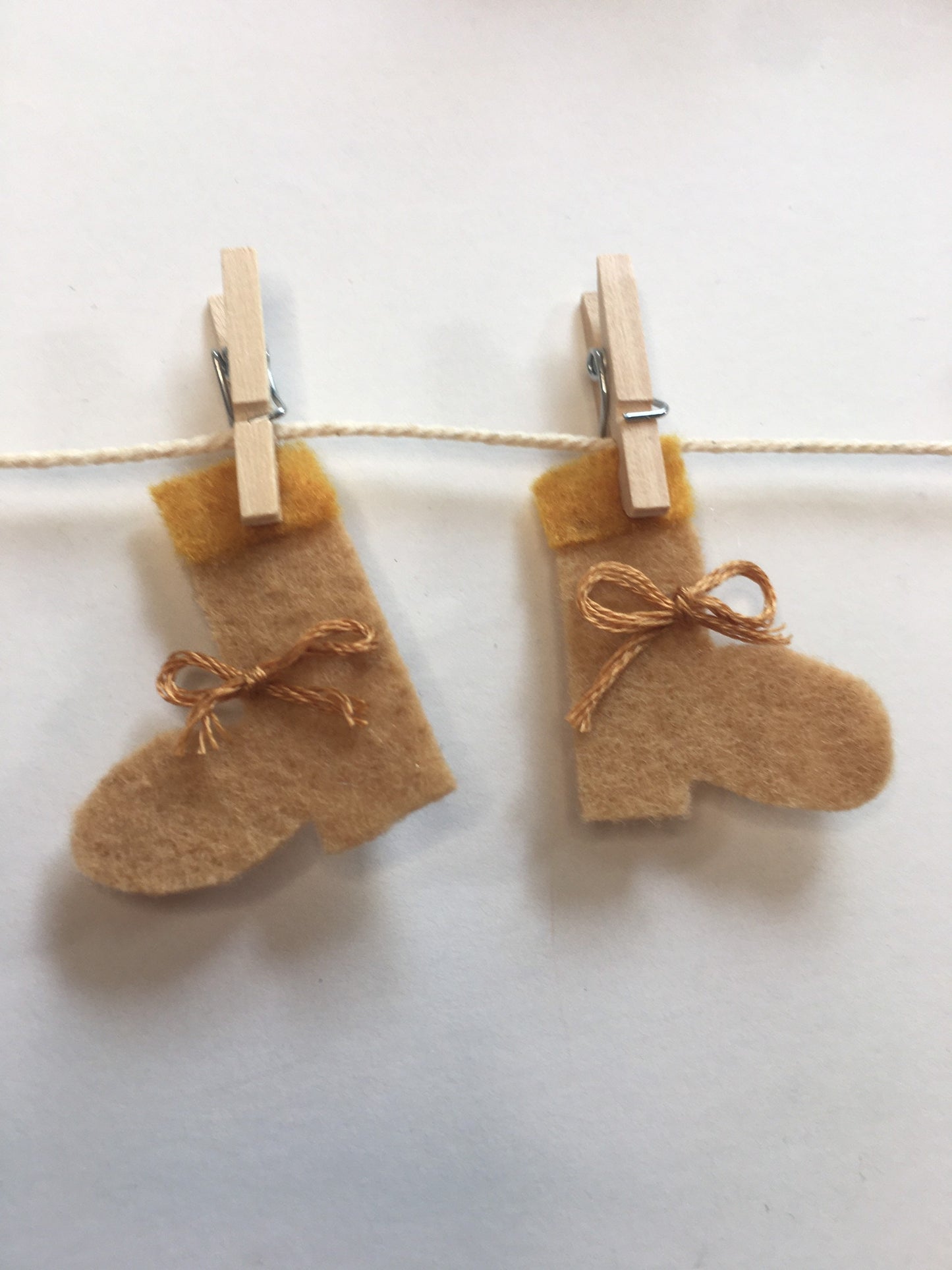 Safari Miniature Felt Clothesline Banner Monkey Bunting Garland Wall Hanging Decoration for Children’s Rooms and Parties