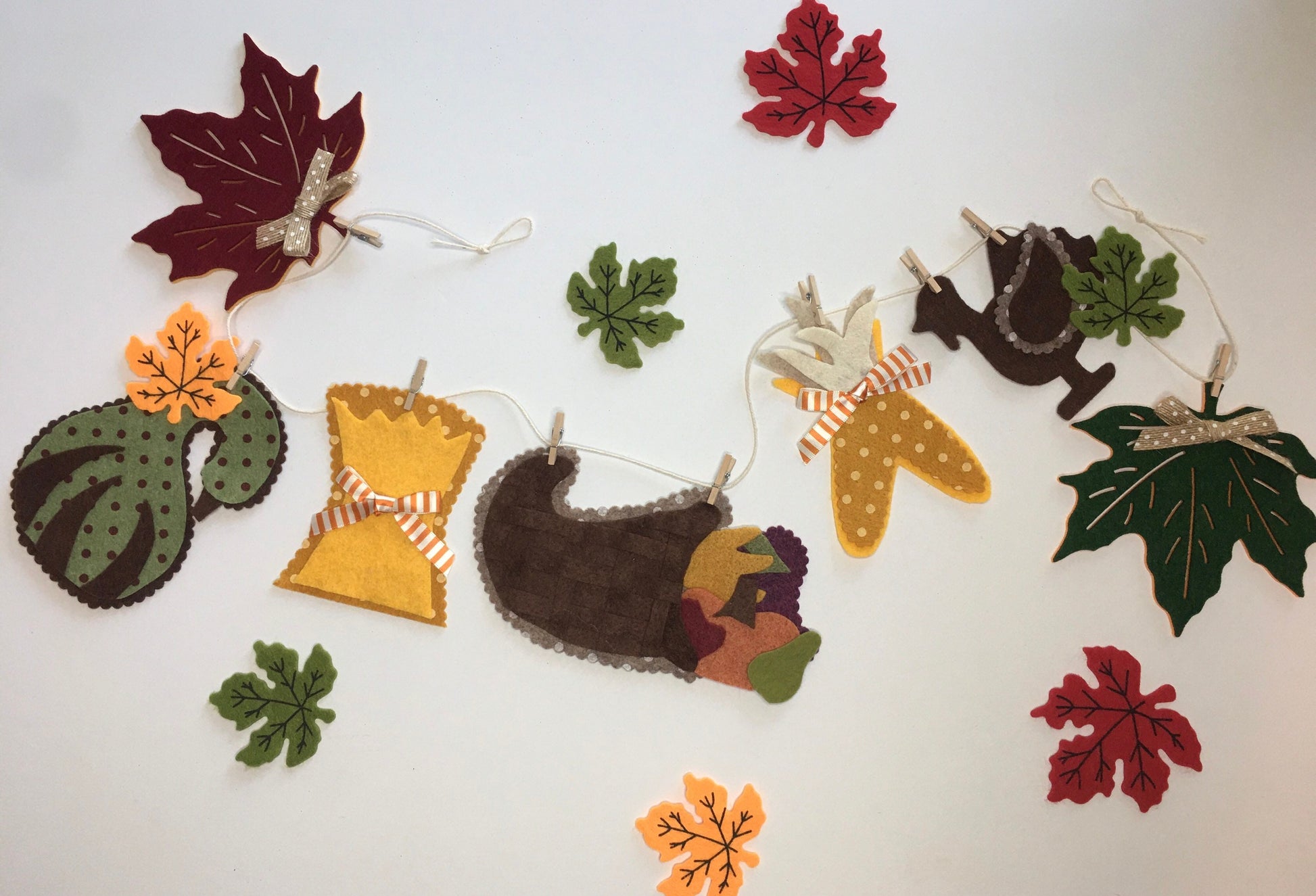 Thanksgiving Felt Cornucopia Turkey Corn Gourd Leaf Banner Garland Bunting Wall Hanging Decoration for Fall