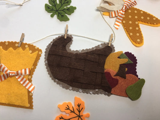 Thanksgiving Felt Cornucopia Turkey Corn Gourd Leaf Banner Garland Bunting Wall Hanging Decoration for Fall