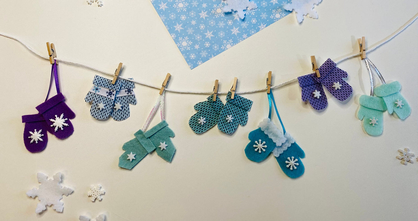 Winter Mittens Miniature Felt Clothesline Banner Garland Bunting Wall Hanging for Decoration