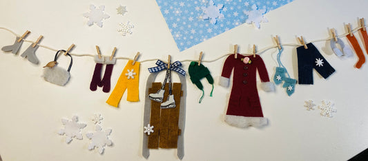 Old Fashioned Winter Miniature Felt Clothesline Garland Banner Bunting Wall Hanging Decoration