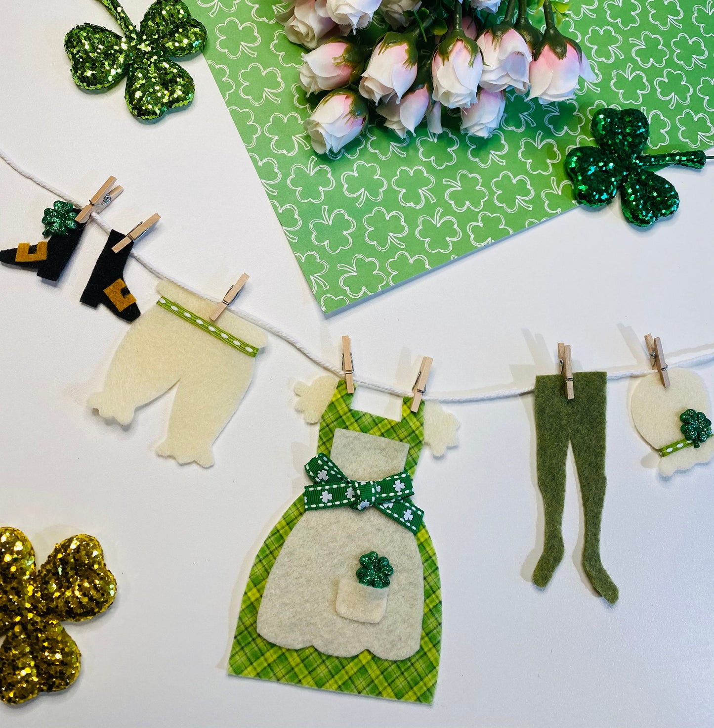 Irish Lady Leprechaun Miniature Felt Clothesline Banner Garland Bunting Wall Hanging Decoration for St. Patrick’s Day