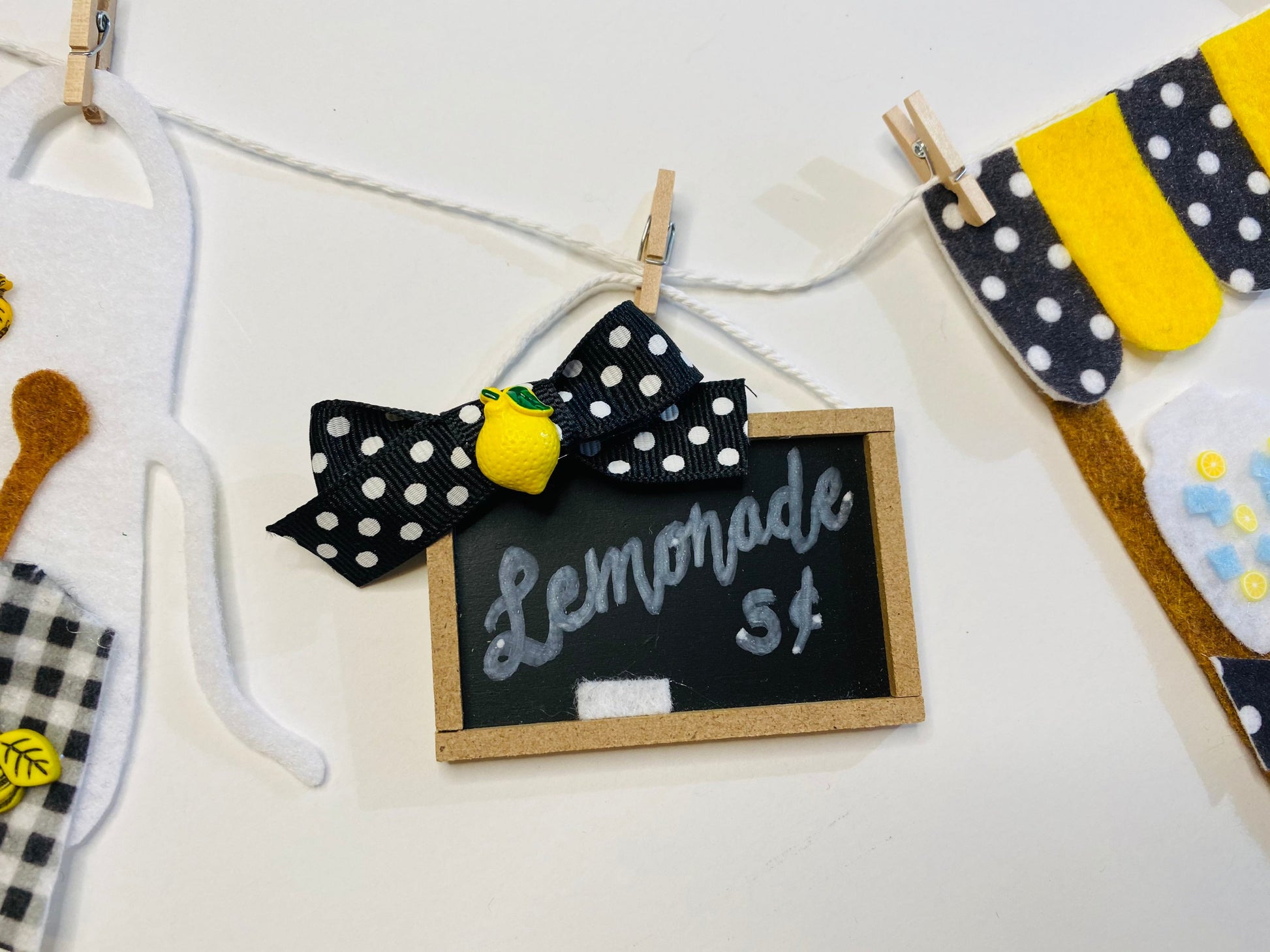 Lemonade Stand Miniature Felt Banner Garland Bunting Wall Hanging Decoration for Spring and Summer