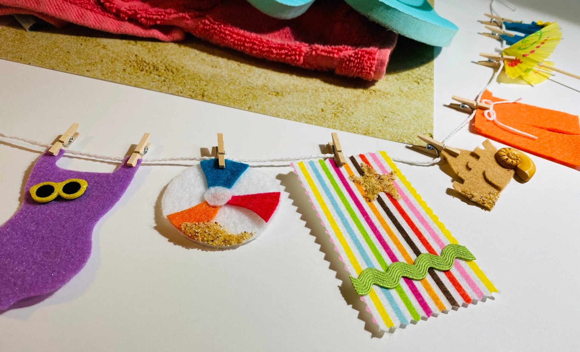 Beach Summer Felt Mini Clothesline Garland Wall Hanging Decoration