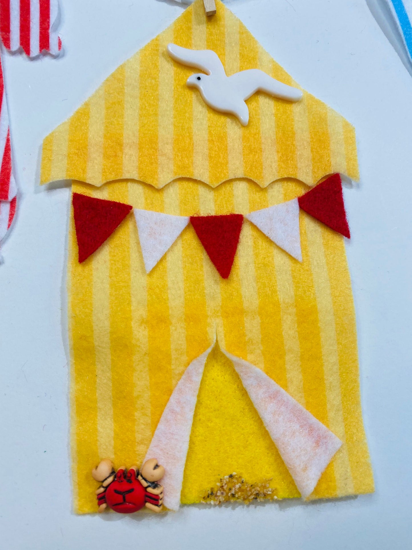 Old Fashioned Bathing Suit Miniature Felt Clothesline Beach Tent Garland Bunting Wall Hanging Decoration for Summer