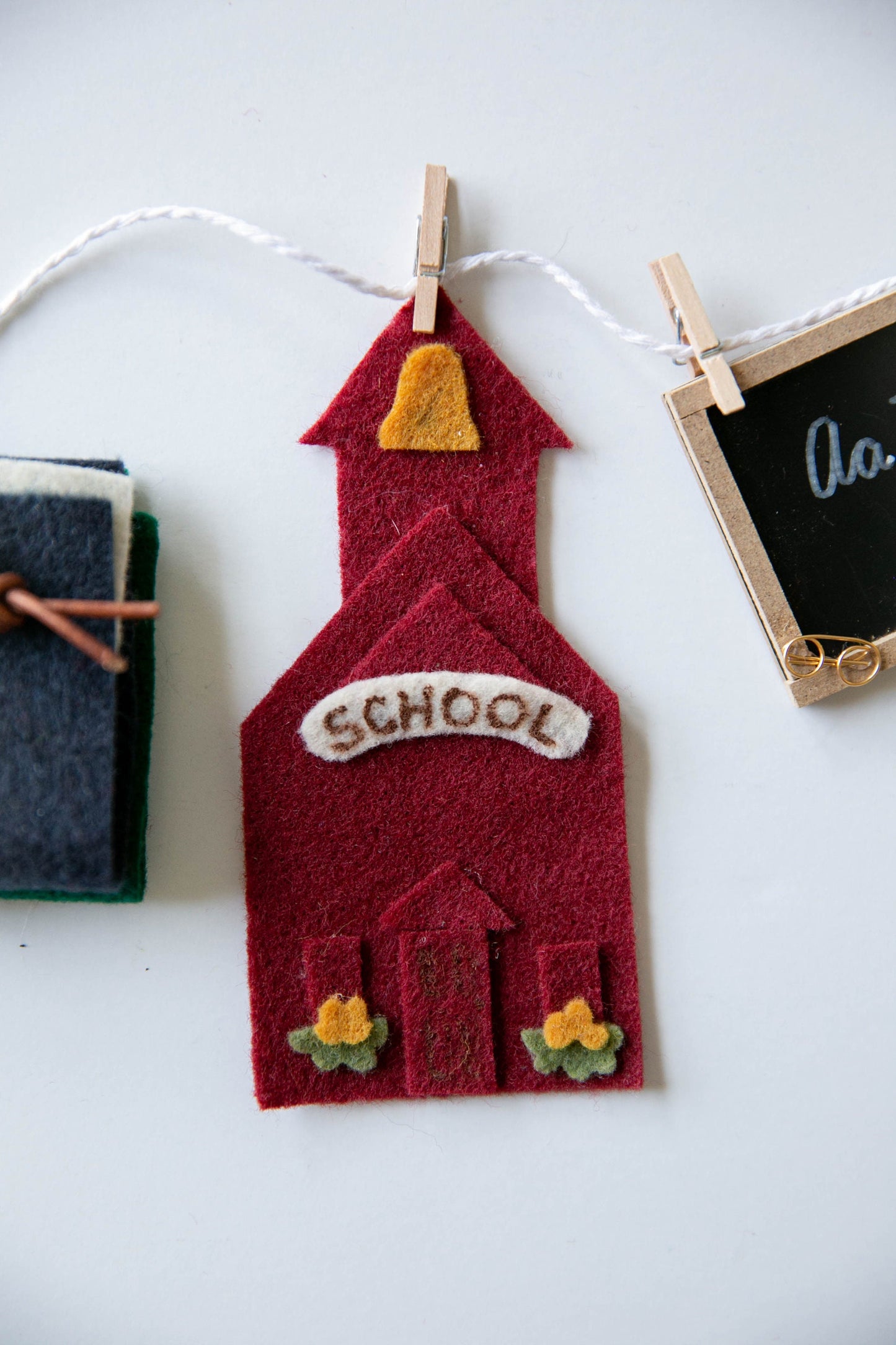 Old Fashioned School House Miniature Felt Banner Bunting Garland Wall Hanging Decoration