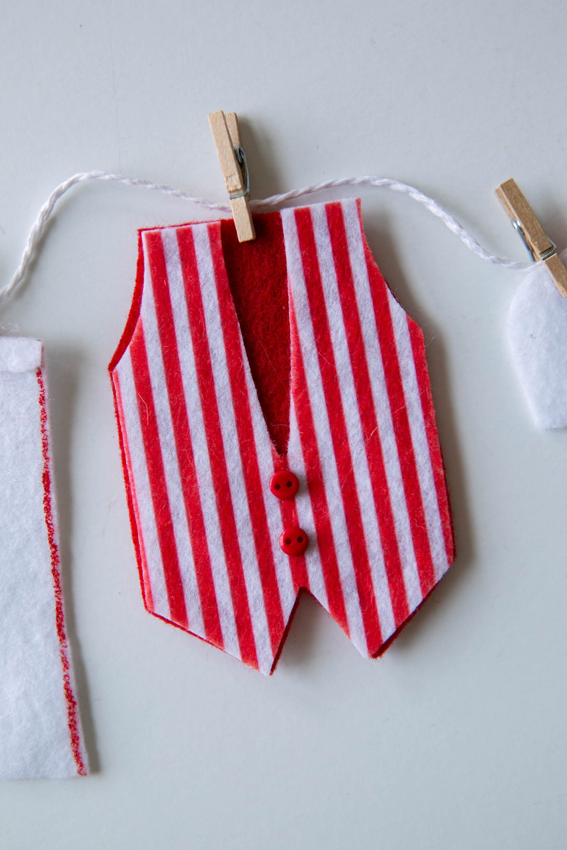 Candy Striper Soda Shop Man Miniature Felt Clothesline Banner Bunting Garland Wall Hanging Decoration
