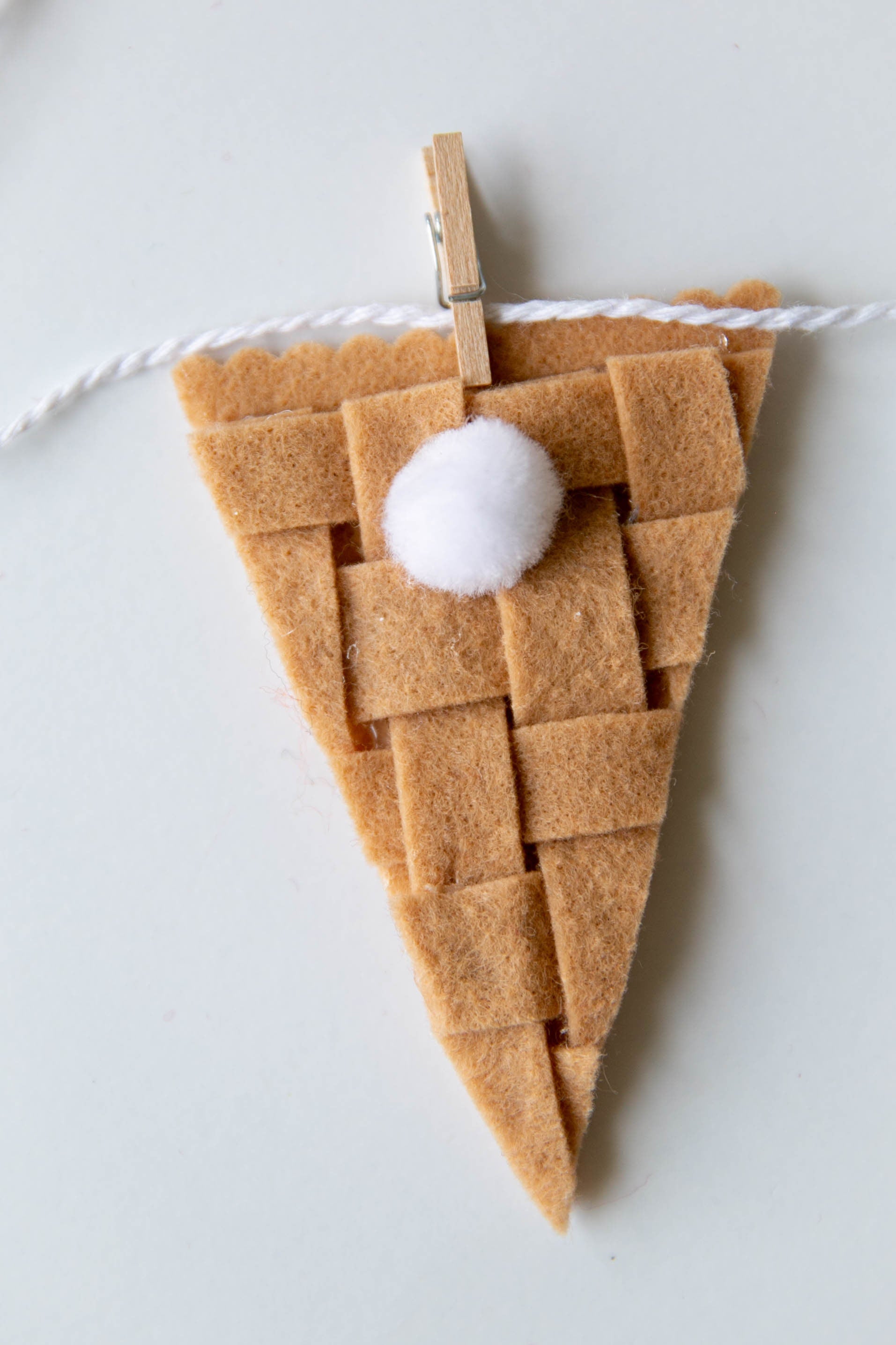 Apple Pie Fall Baking Miniature Felt Clothesline Autumn Banner Bakery Bunting Garland Wall Hanging Decoration