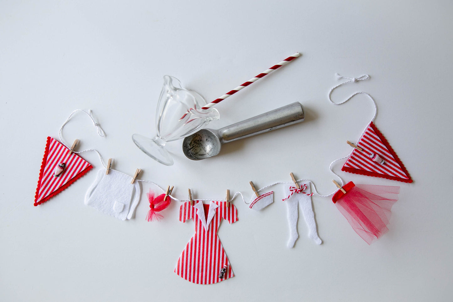 Soda Fountain Candy Striper Girl's Felt Clothesline Banner Garland Bunting Wall Hanging Decoration