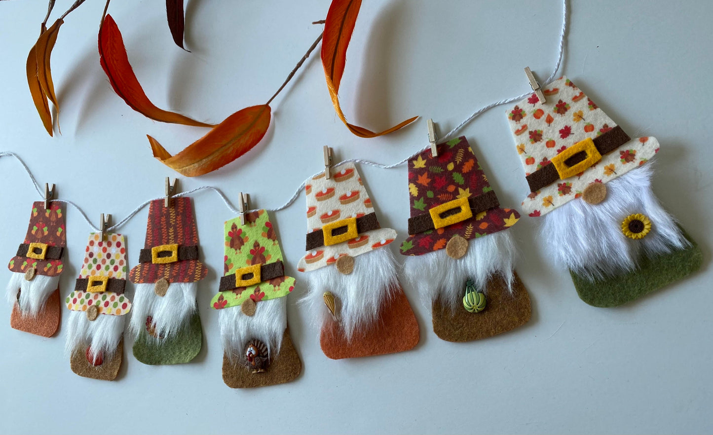 Thanksgiving Pilgrim Gnomes with Beards Felt Miniature Banner Garland Bunting Wall Hanging Decoration