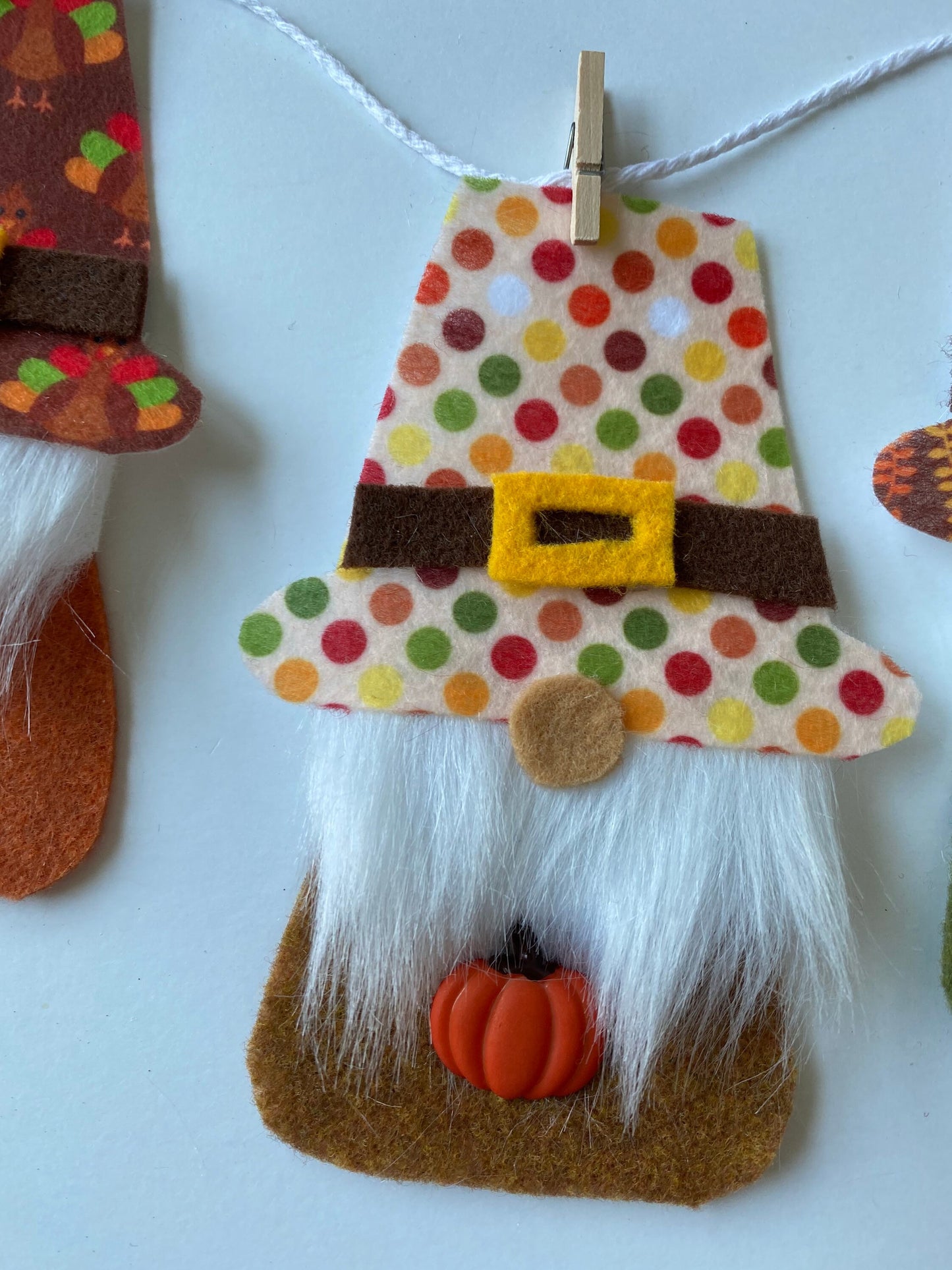 Thanksgiving Pilgrim Gnomes with Beards Felt Miniature Banner Garland Bunting Wall Hanging Decoration