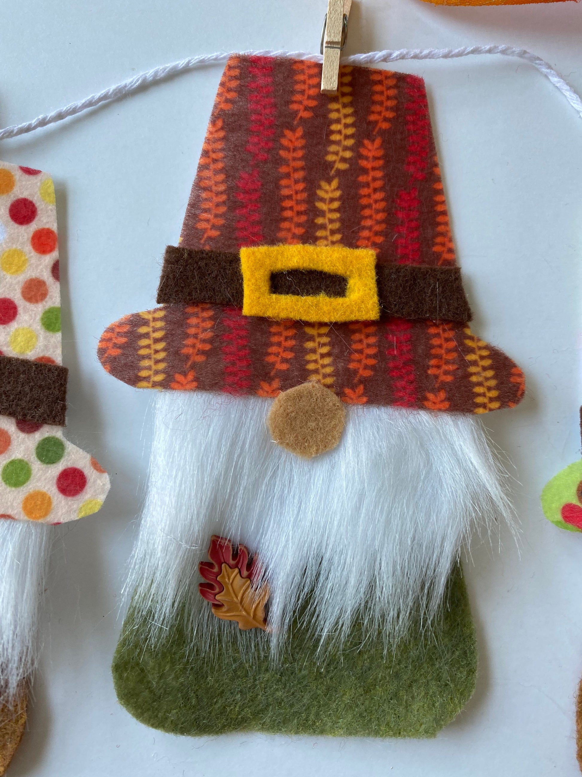 Thanksgiving Pilgrim Gnomes with Beards Felt Miniature Banner Garland Bunting Wall Hanging Decoration