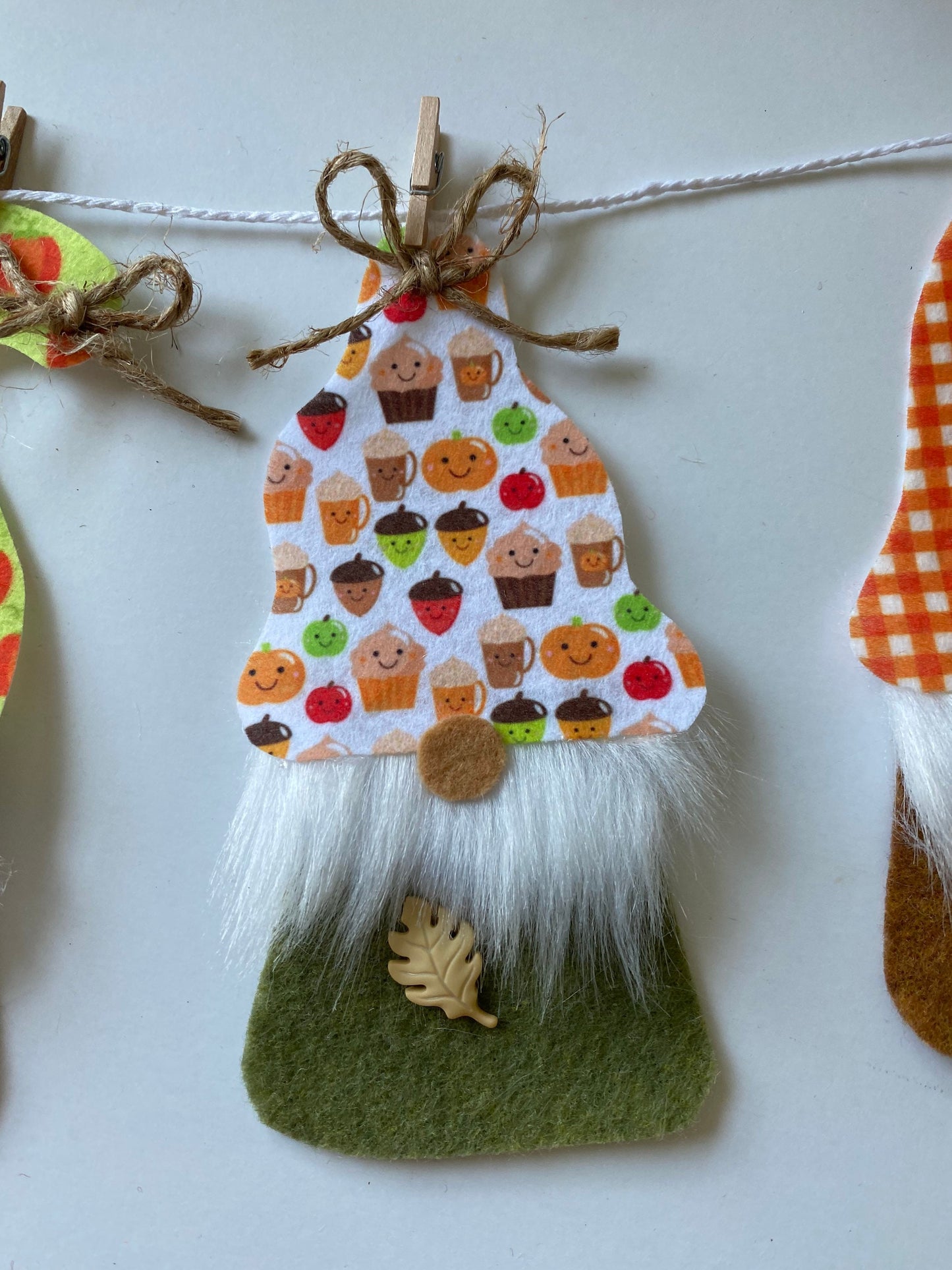 Fall Gnomes with Beards Felt Miniature Banner Garland Bunting Wall Hanging Decoration for Autumn