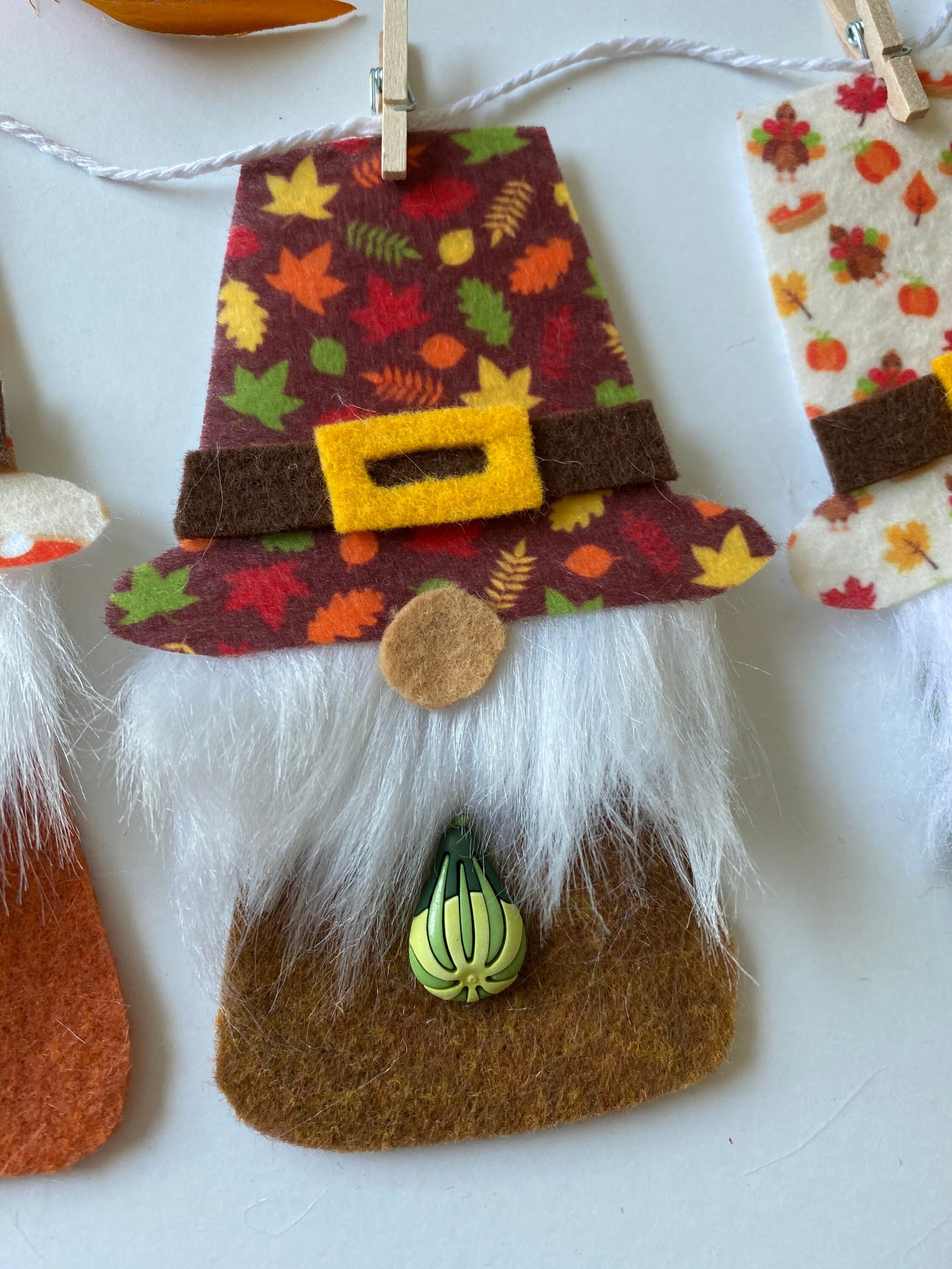 Thanksgiving Pilgrim Gnomes with Beards Felt Miniature Banner Garland Bunting Wall Hanging Decoration