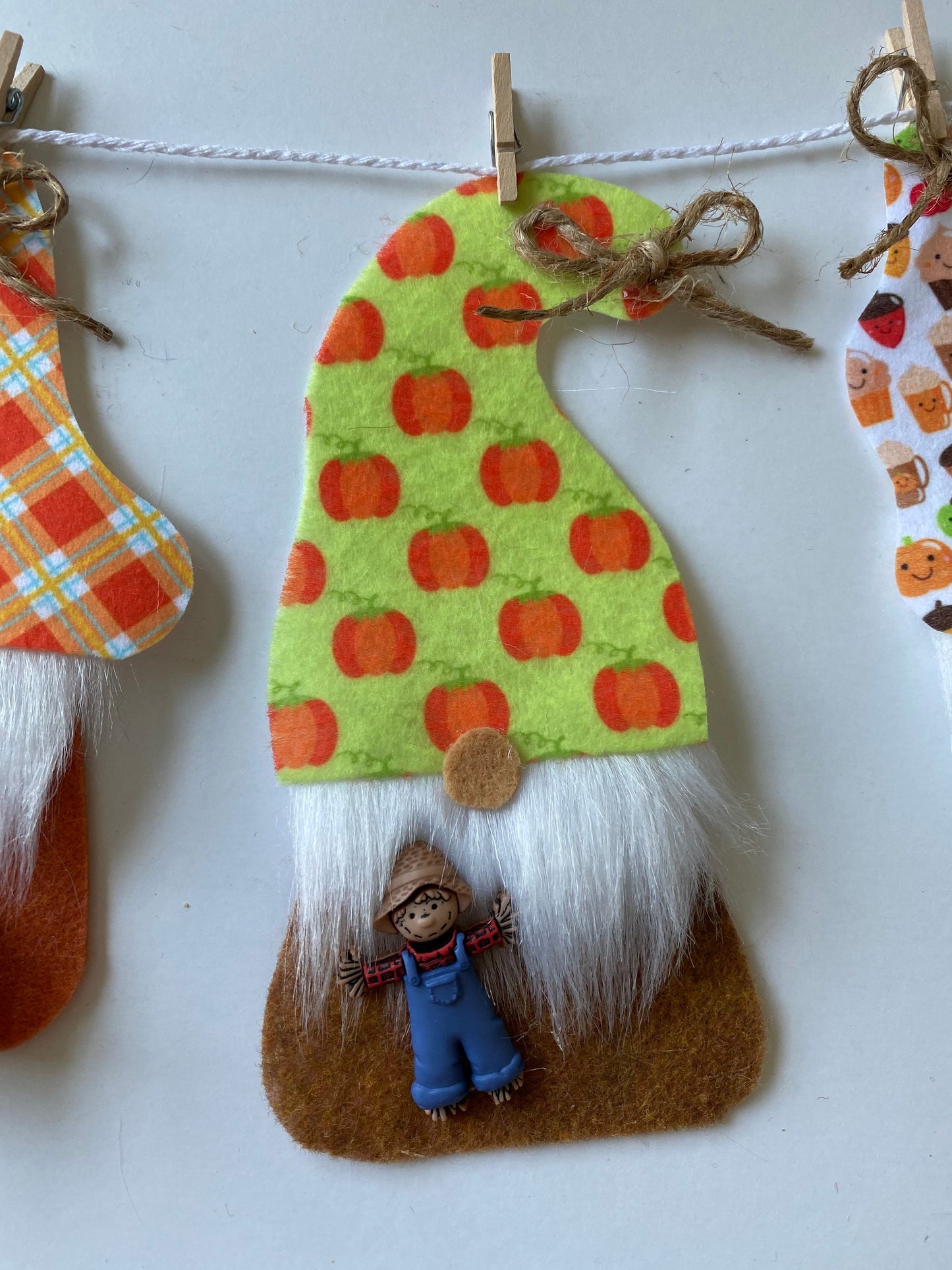 Fall Gnomes with Beards Felt Miniature Banner Garland Bunting Wall Hanging Decoration for Autumn