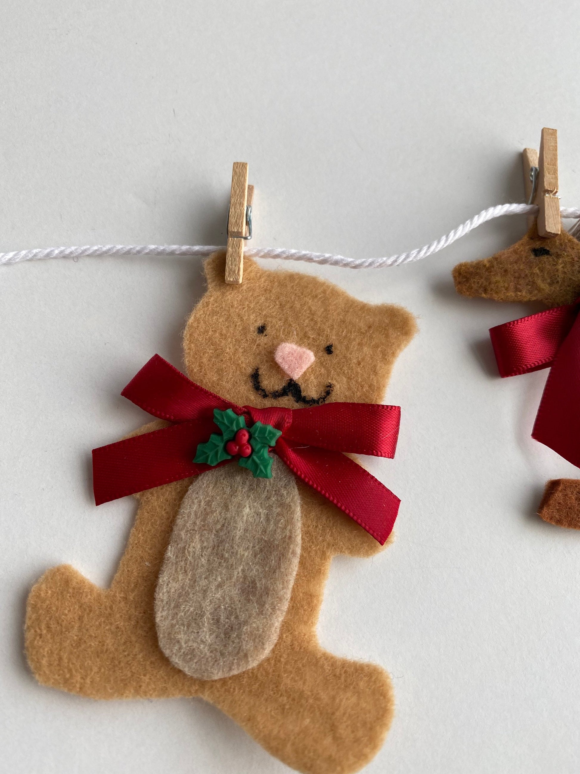 Vintage-Inspired Toys Miniature Felt Christmas Banner Wall Hanging Decoration Garland Bunting