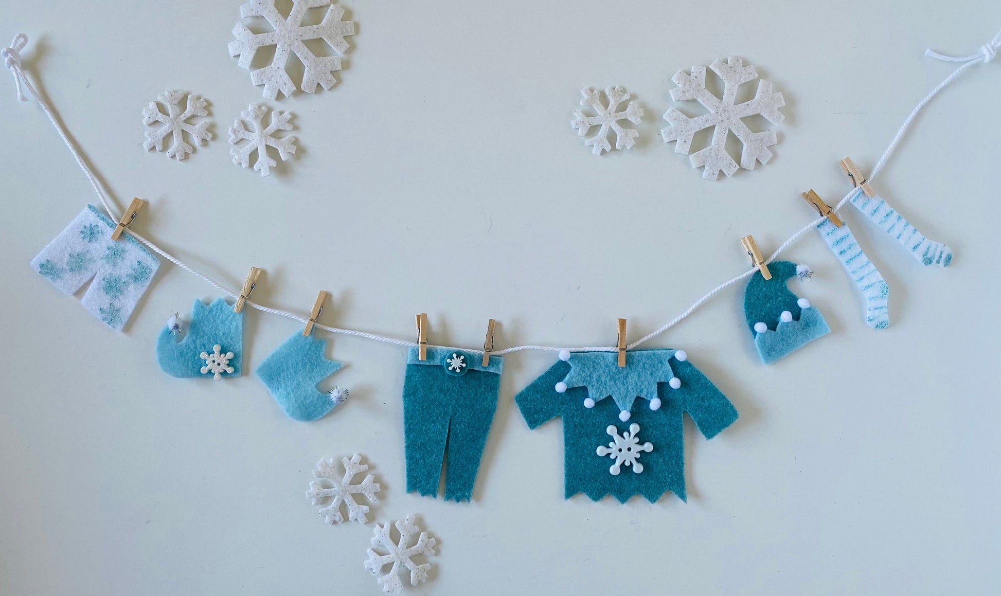 Jack Frost Miniature Felt Clothesline Banner Garland Bunting Wall Hanging Decoration for Winter