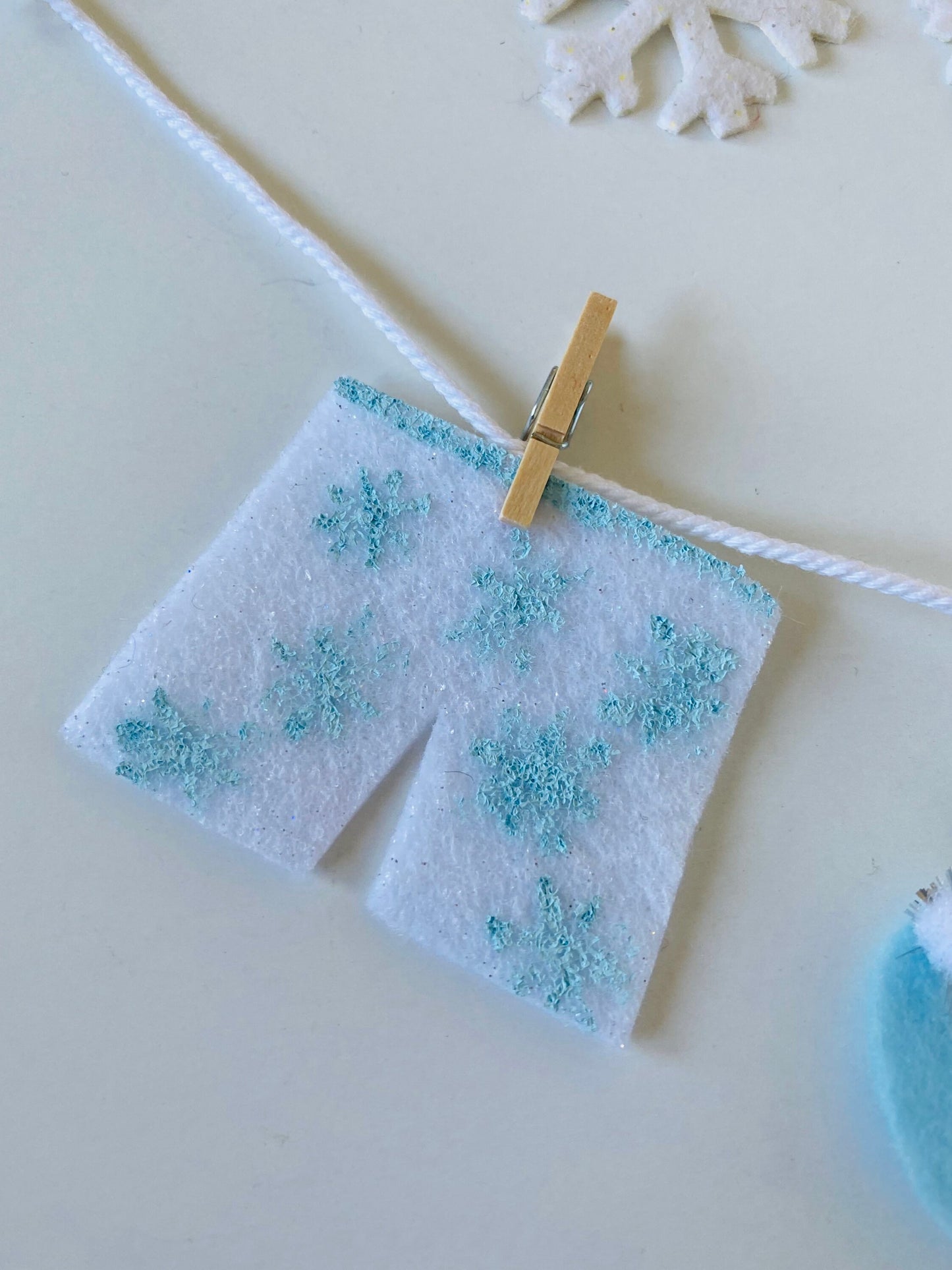 Jack Frost Miniature Felt Clothesline Banner Garland Bunting Wall Hanging Decoration for Winter