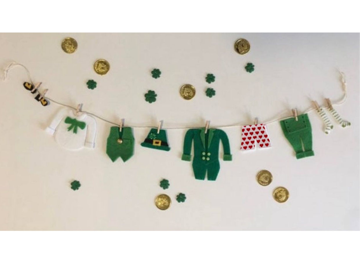 Leprechaun Man & Woman Clothesline Set of 2 Miniature Felt Clothesline Banner Garland Bunting Wall Hanging Decorations for St. Patrick’s Day