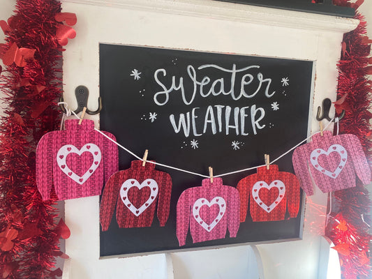 Valentine’s Day Felt Sweater Clothesline Miniature Garland Heart Banner Pink and Red Bunting Decoration Wall Hanging