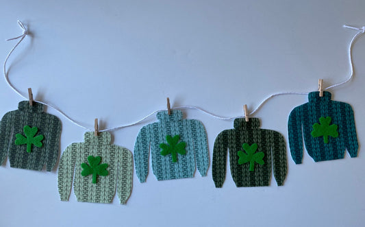 Miniature Felt St. Patrick’s Day Ugly Sweater Clothesline, Faux Knit Banner, St. Paddy’s Day Bunting Garland Wall Hanging for Decoration