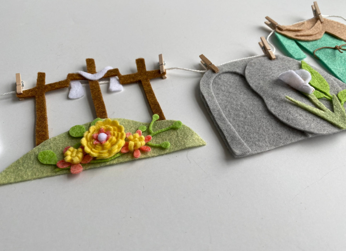 The Easter Story Nativity Clothesline Banner Miniature Felt Garland Bunting Wall Hanging Decoration