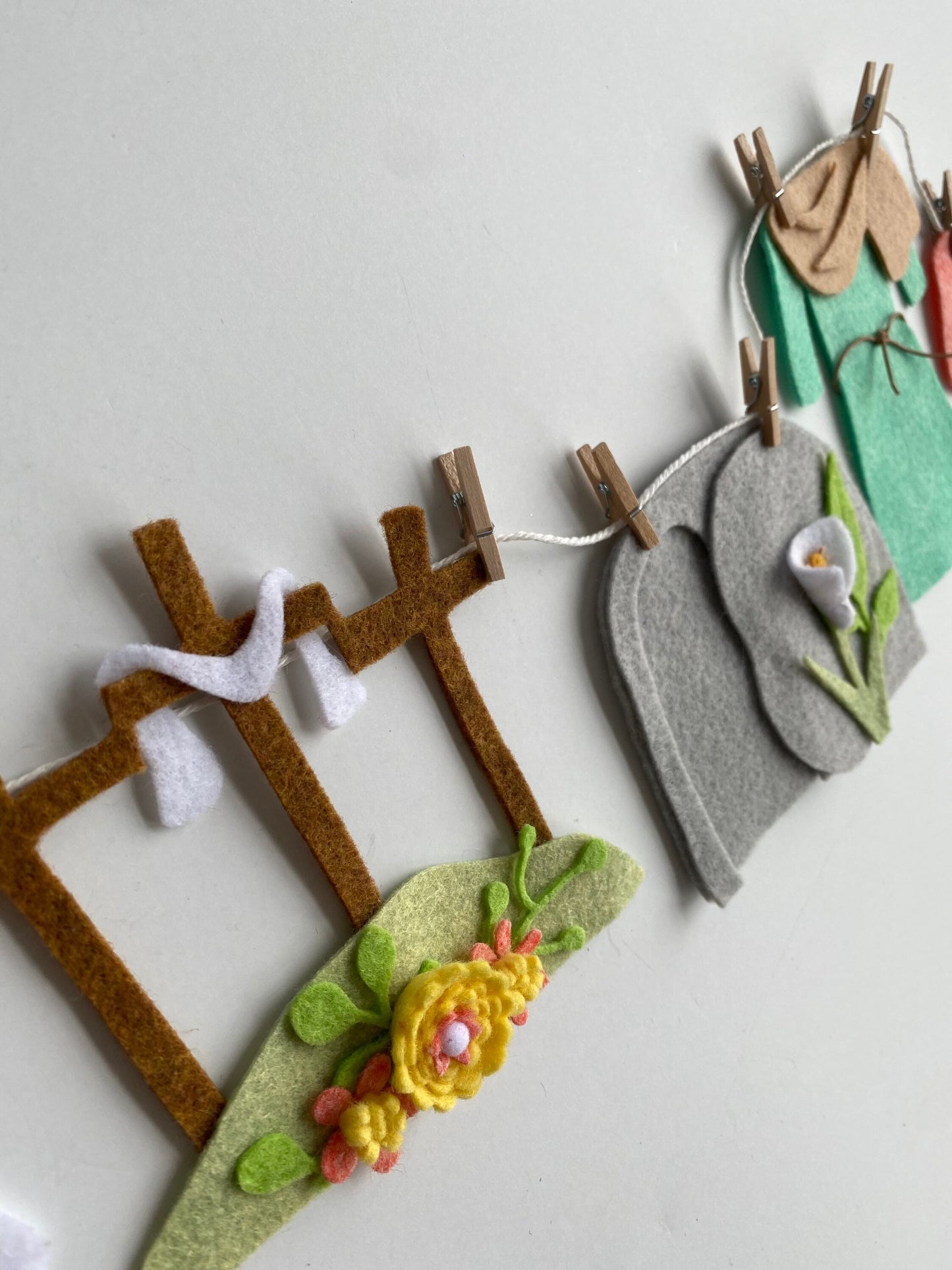 The Easter Story Nativity Clothesline Banner Miniature Felt Garland Bunting Wall Hanging Decoration