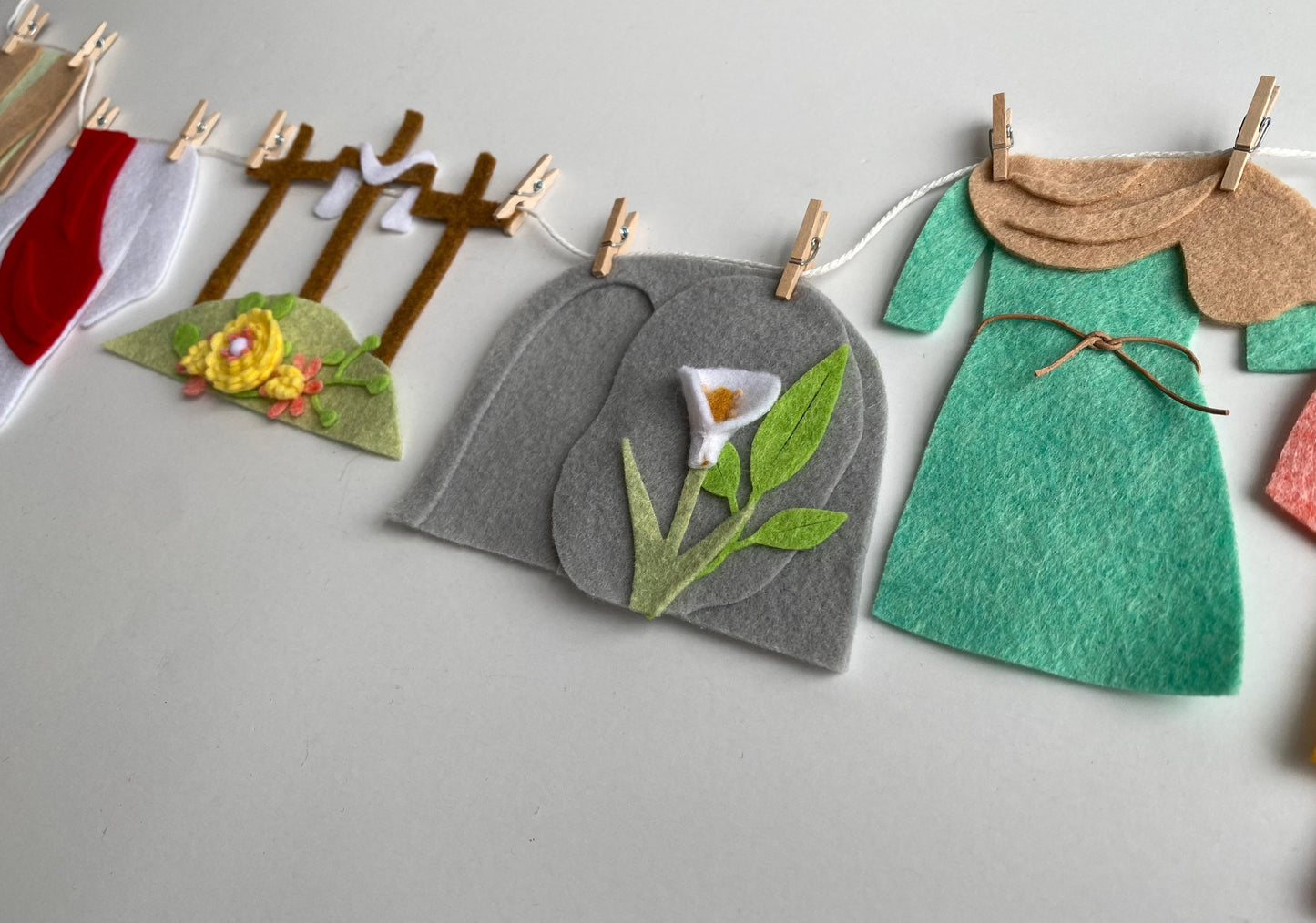 The Easter Story Nativity Clothesline Banner Miniature Felt Garland Bunting Wall Hanging Decoration