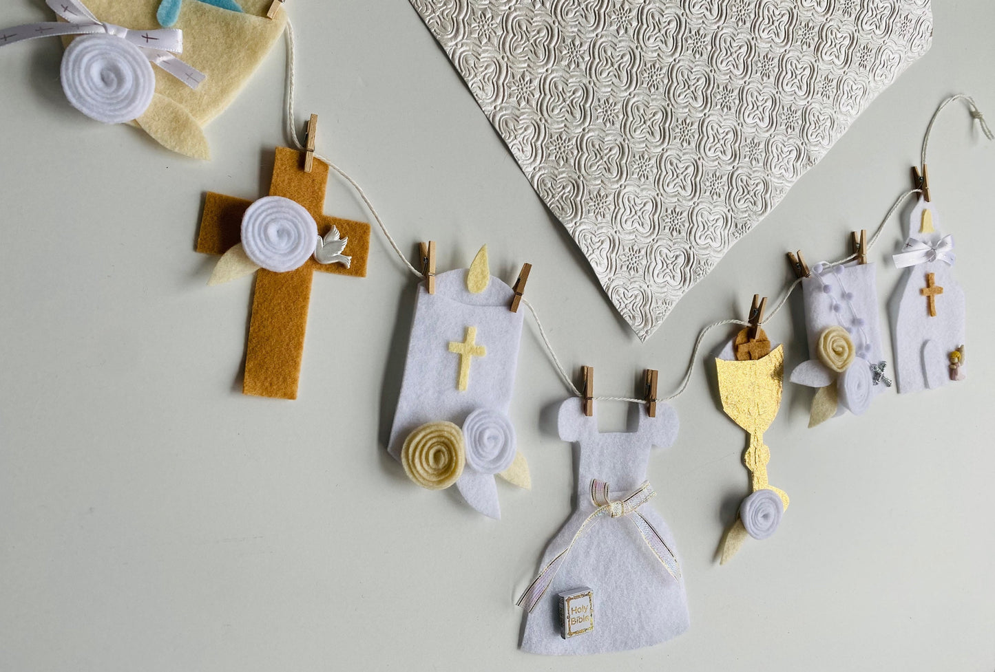 First Communion Banner Confirmation Garland Baptism Bunting Baby Dedication Wall Hanging Decoration for Celebration