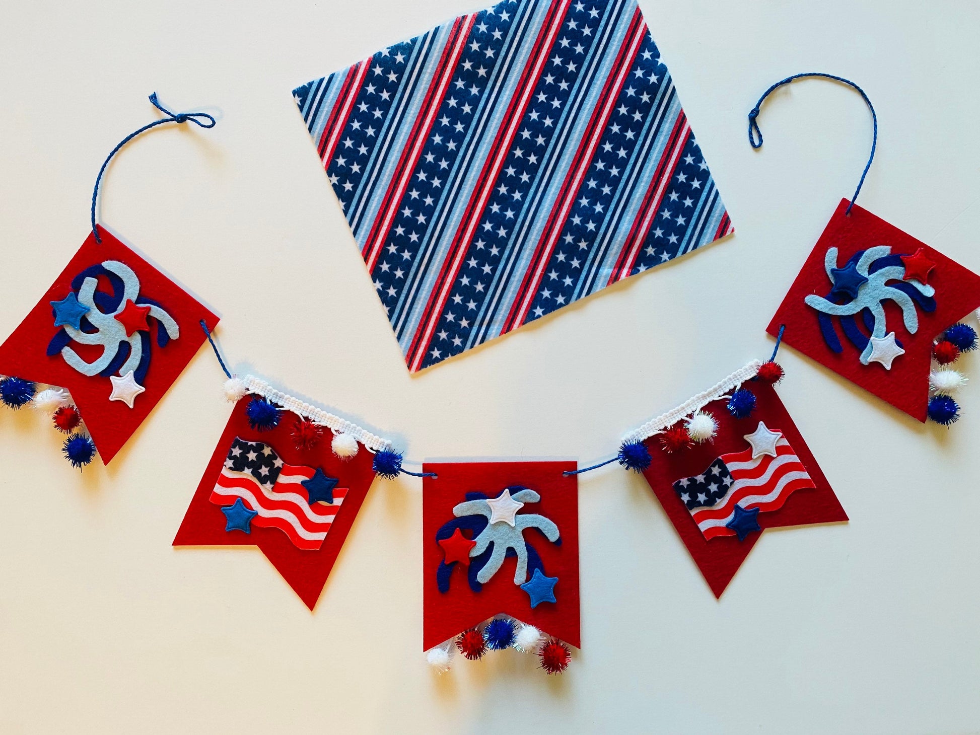 American Flag Banner Fireworks Garland Independence Day Flag Pennant Bunting for Decoration and Party