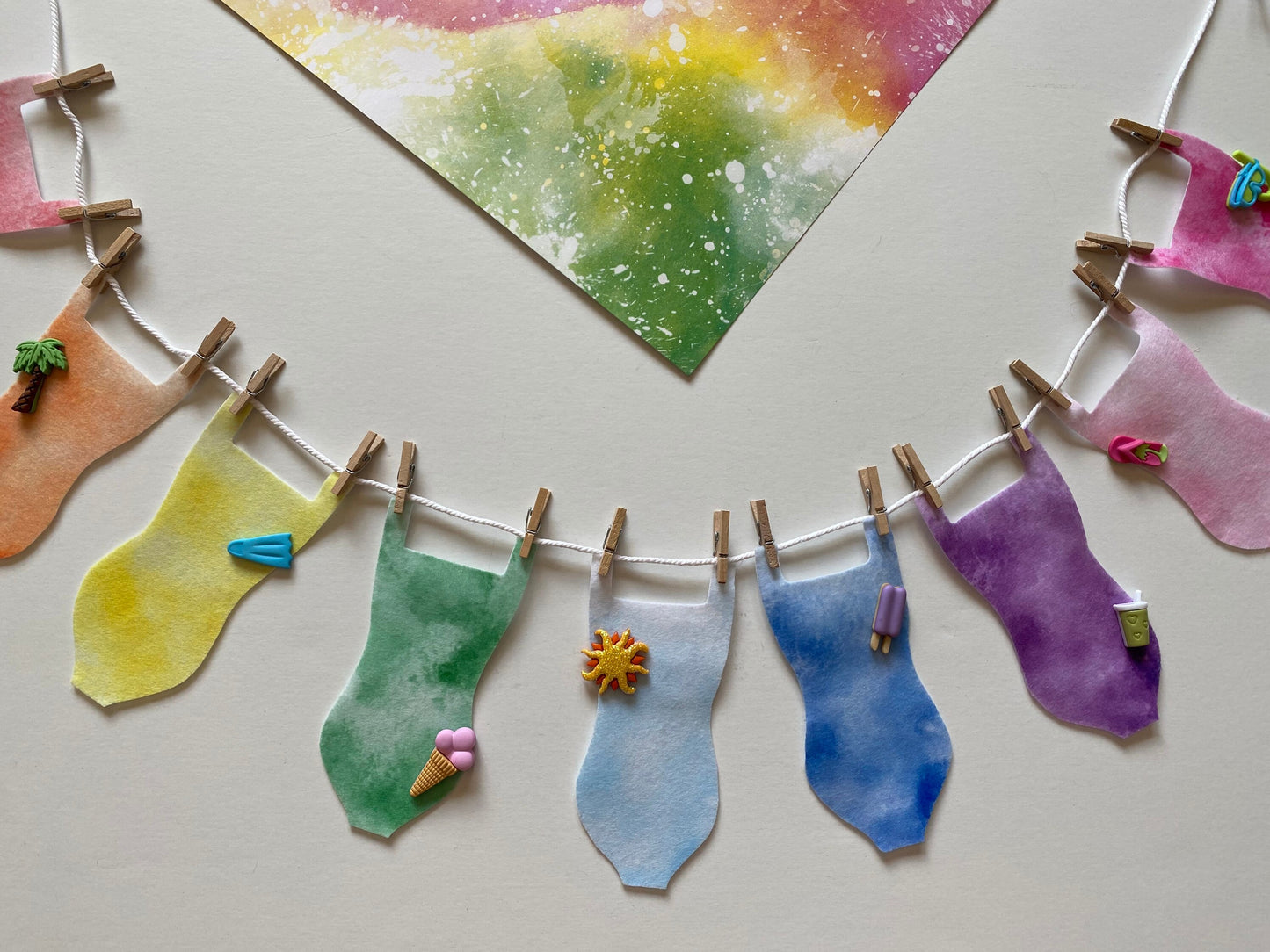 Rainbow Tie Dye Swimsuit Clothesline Banner Summer Bunting Miniature Swimming Garland Felt Wall Hanging for Decoration or Party