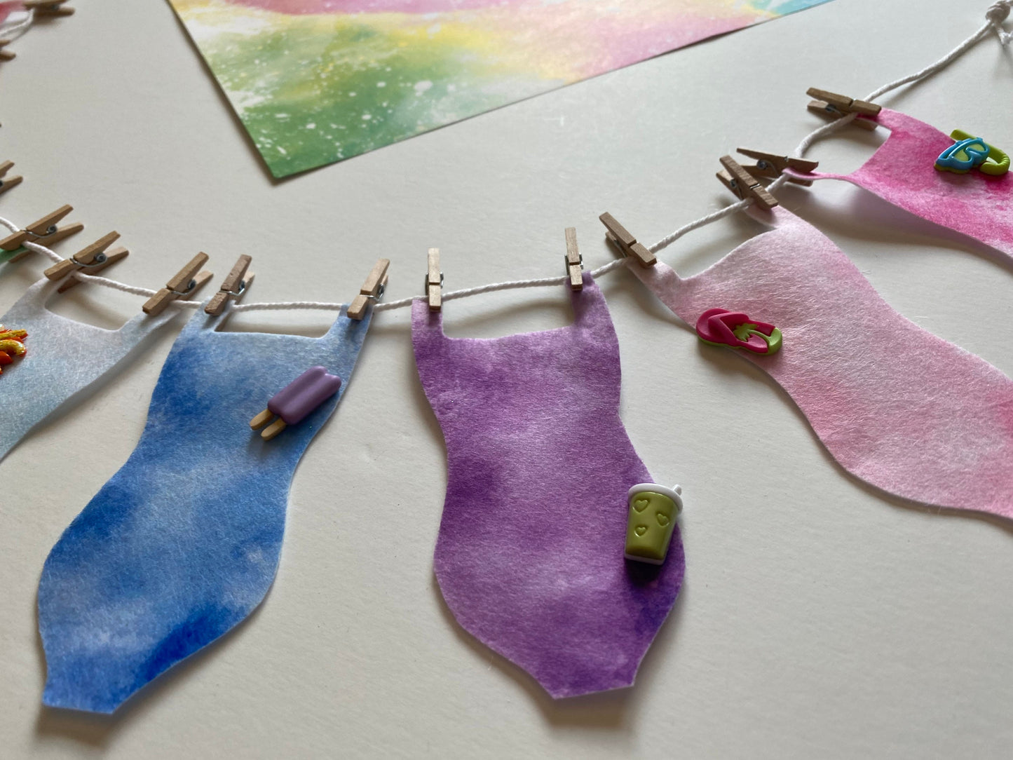 Rainbow Tie Dye Swimsuit Clothesline Banner Summer Bunting Miniature Swimming Garland Felt Wall Hanging for Decoration or Party