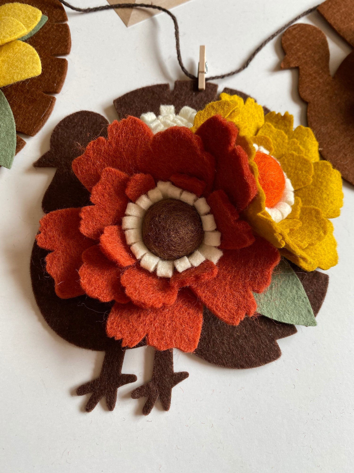 Turkey Banner Thanksgiving Garland with Fall Felt Flowers Decoration Autumn Wall Hanging for November