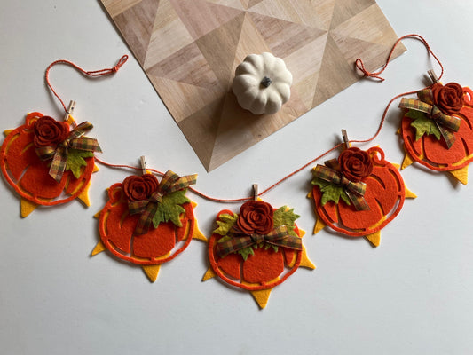 Fall Banner Pumpkin and Leaf Bunting Autumn Garland Felt Flowers and Leaves Wall Hanging Decoration for October