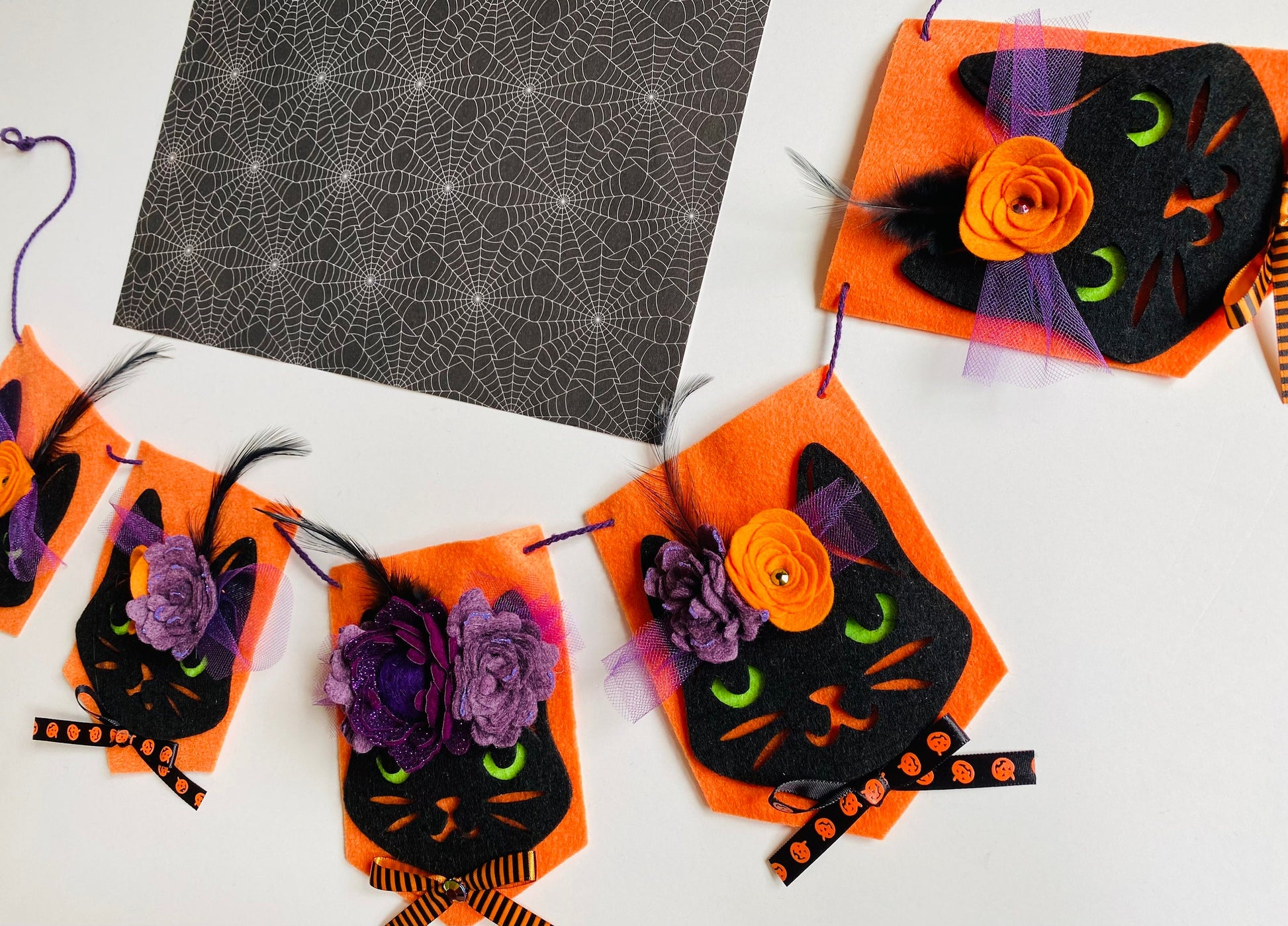 Halloween Cat Flag Pennant Banner with Felt Flowers Garland Bunting Wall Hanging for Decoration