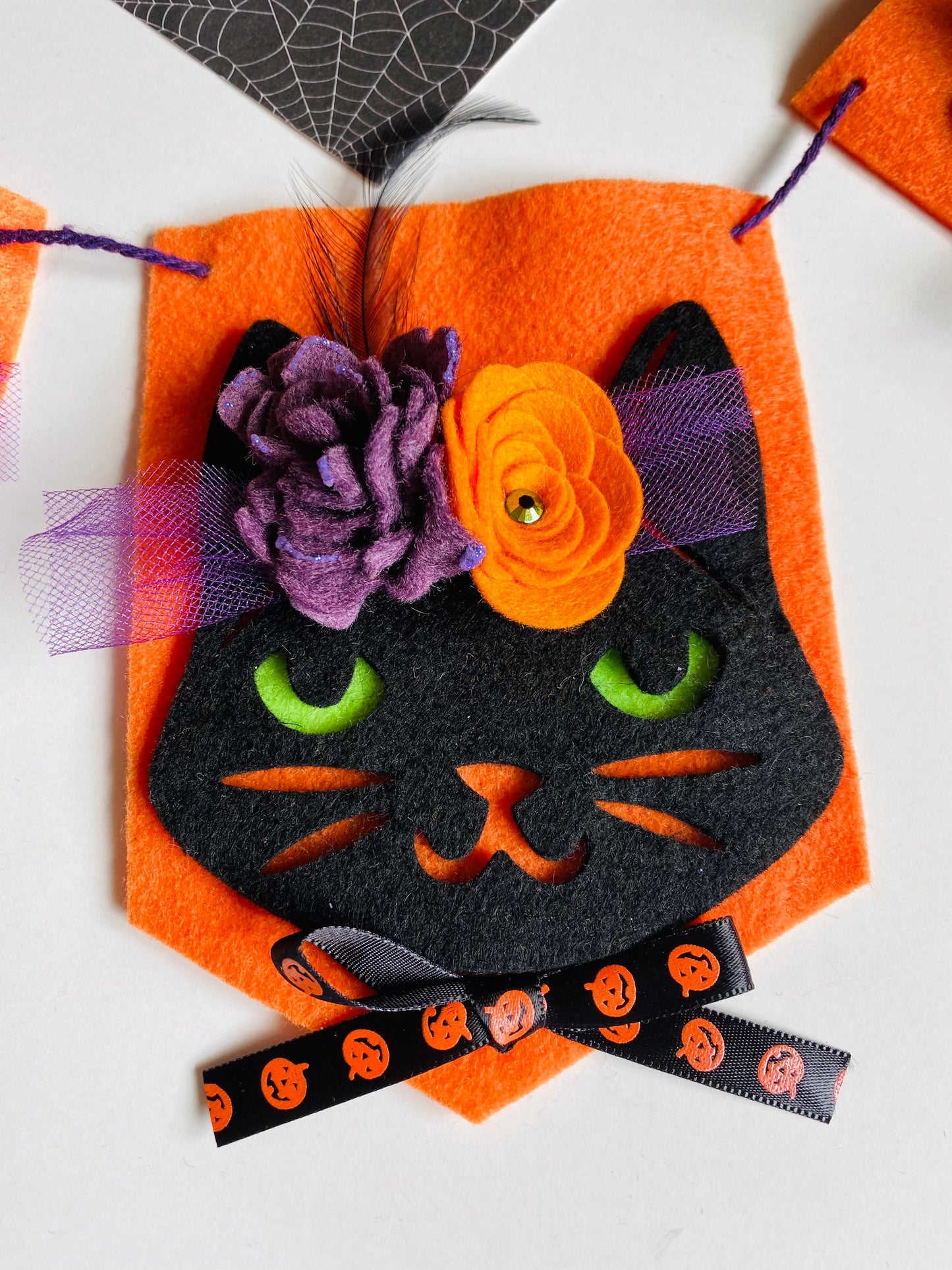 Halloween Cat Flag Pennant Banner with Felt Flowers Garland Bunting Wall Hanging for Decoration