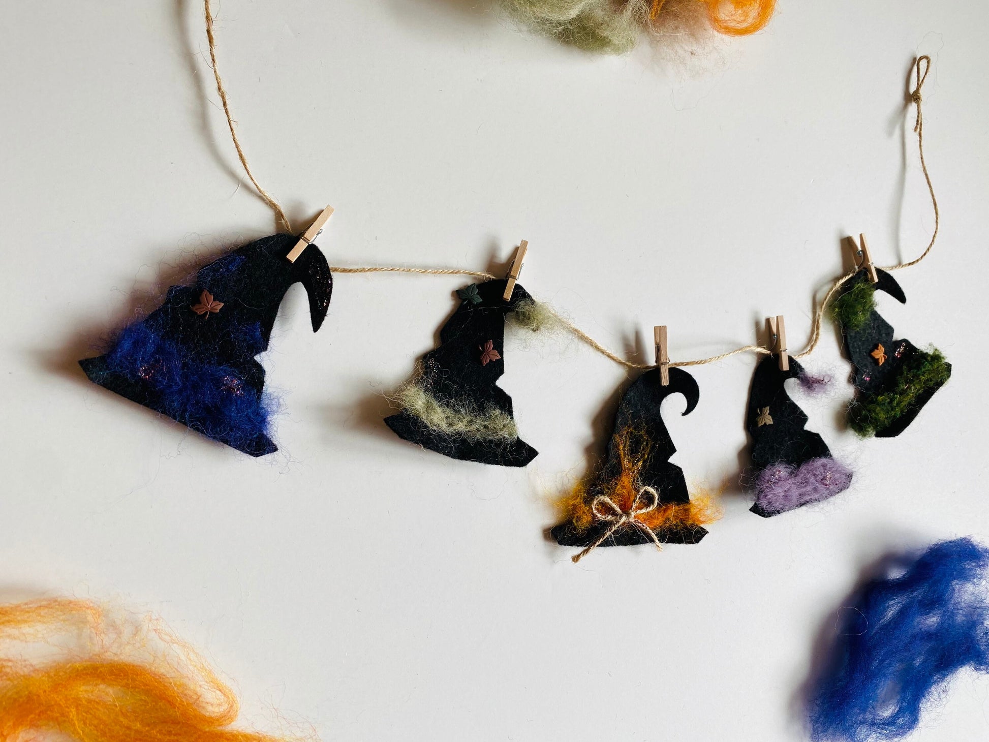 Felted Witch’s Hats Clothesline Banner Miniature Garland Bunting Wall Hanging Decoration for Halloween