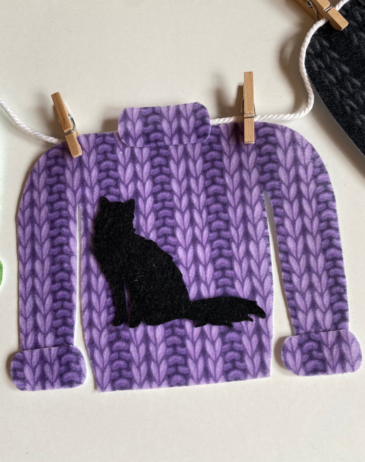 Halloween Sweater Miniature Clothesline Banner Felt Garland Bunting Wall Hanging Decoration with Cauldron, Spider, Bat, Ghost, Cat & Pumpkin