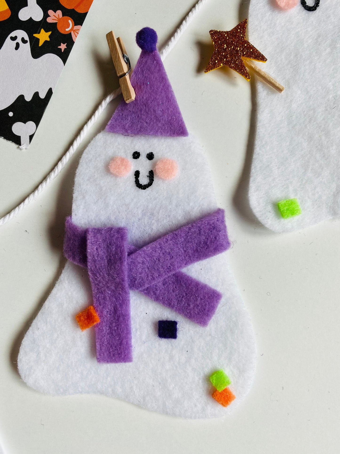 Happy Ghosts in Party Hats and Scarves Banner Halloween Garland Trick or Treat Wall Hanging Boo Decoration for October