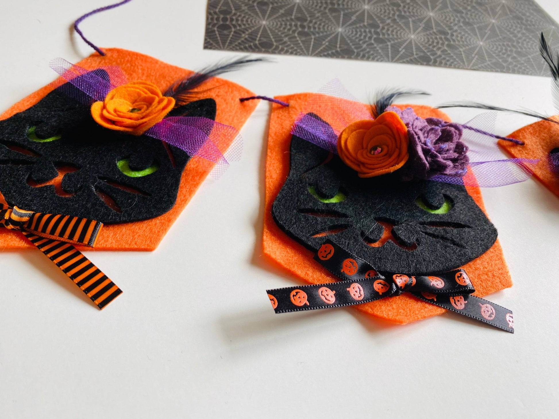 Halloween Cat Flag Pennant Banner with Felt Flowers Garland Bunting Wall Hanging for Decoration